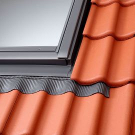 VELUX EDW CK06 2000 Tile Flashing with Insulation 55x118cm